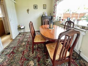 Dining area- click for photo gallery